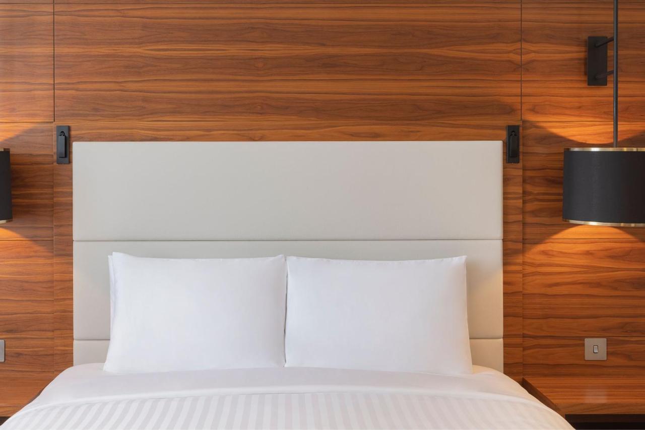 Courtyard By Marriott Culture Village, Dubaï Extérieur photo